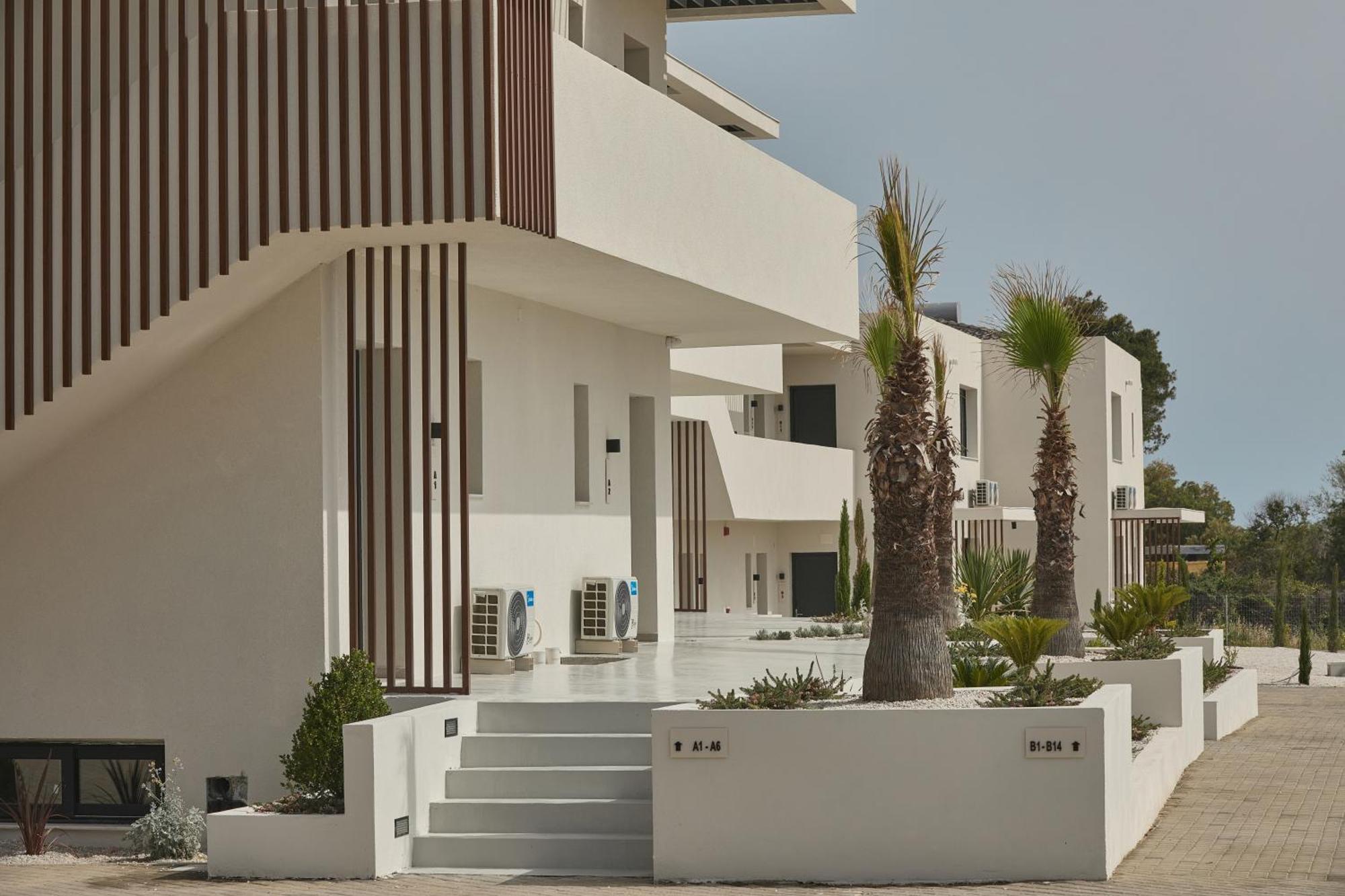 Casa Tsouka Aparthotel Фанарион Екстериор снимка
