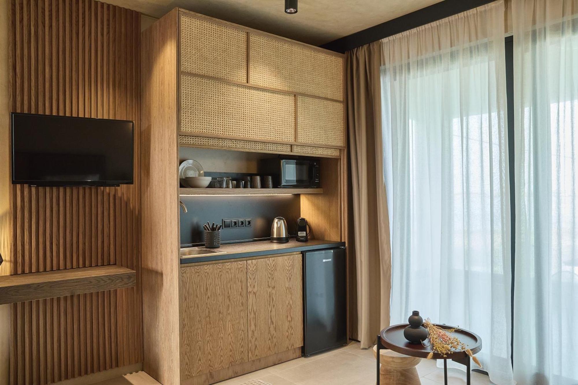 Casa Tsouka Aparthotel Фанарион Екстериор снимка